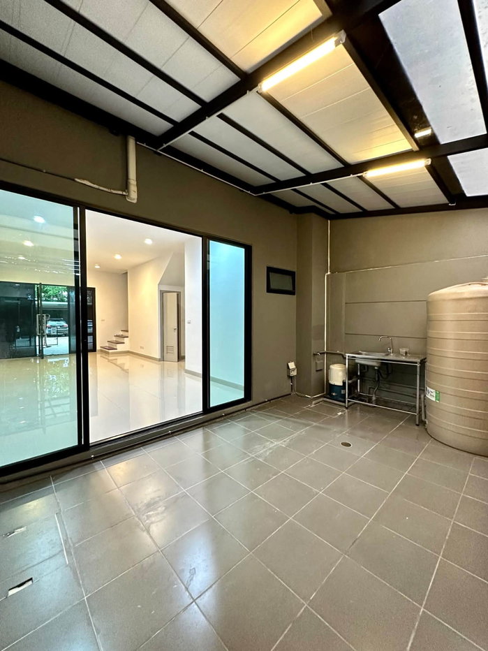รูป โฮมออฟฟิศให้เช่า : Premium Place เกษตร-นวมินทร์ 2 (มัยลาภ) | ใกล้ MRT สีชมพู 2 กม. - รูปที่ 4/18