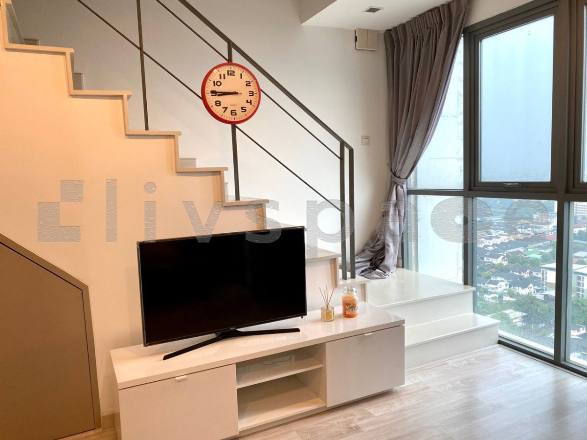รูป ▚ L09C05ツ ขายพร้อมผู้เช่า Ideo Mobi Sukhumvit 81 1Bed Duplex 43ตร.ม. 5.36ลบ. ชั้นสูง Rare Item สิทธิ์จอดรถ 2 คัน ติด BTS อ่อนนุช 0M✨ - รูปที่ 1/4