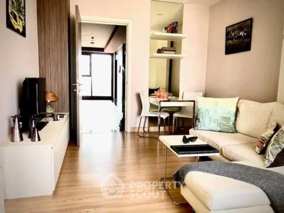 picture 1-BR Condo at Urbano Absolute near BTS Krung Thon Buri (ID 3423683) - 4/9