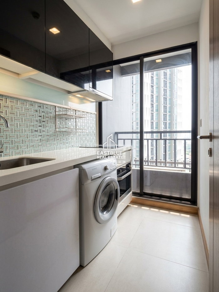 picture Ivy Ampio for Rent! Luxury Studio Condo, 30 sqm, near MRT Thai Cultural Centre 🏙️🌟 - 6/9