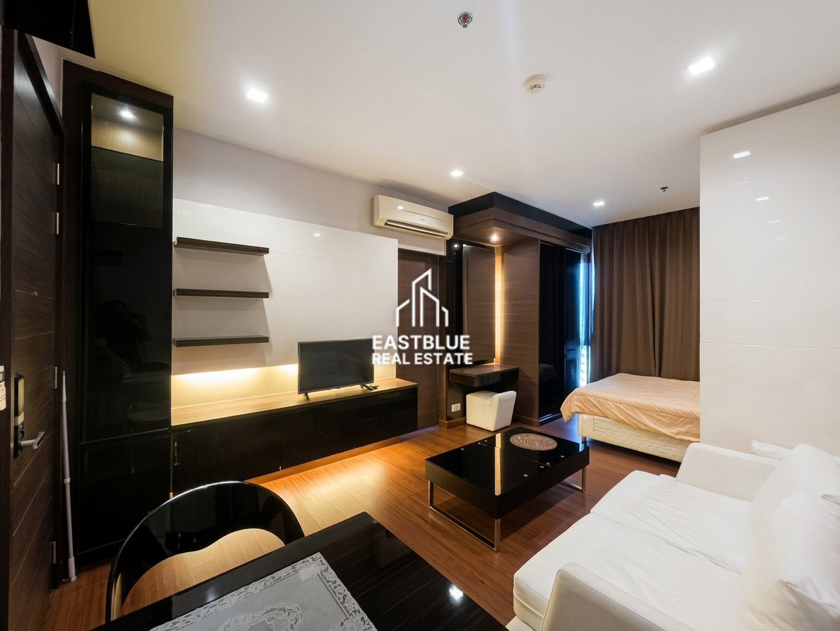 picture Ivy Ampio for Rent! Luxury Studio Condo, 30 sqm, near MRT Thai Cultural Centre 🏙️🌟 - 5/9