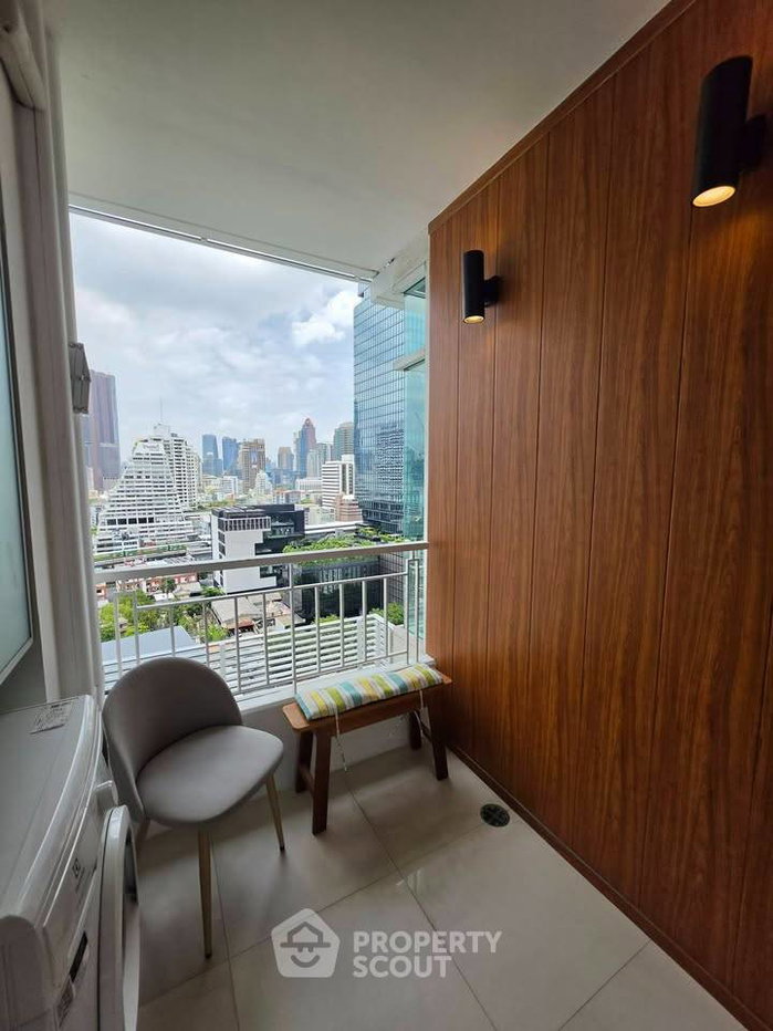 picture 200m To BTS Saint Louis: 18th-Floor 1-BR At Ivy Sathorn 10 (ID 3423587) - 4/8