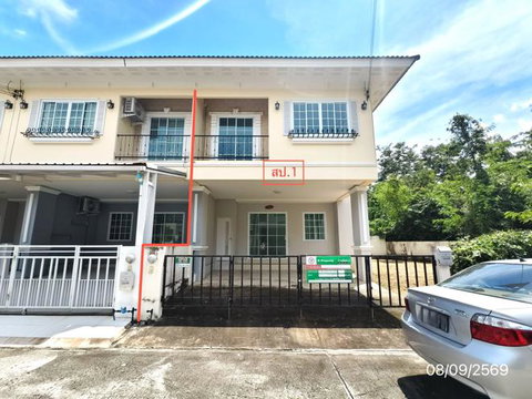 TOWN HOUSE 61.6 Sq.w. San Kamphaeng Chiang Mai for 3.3M