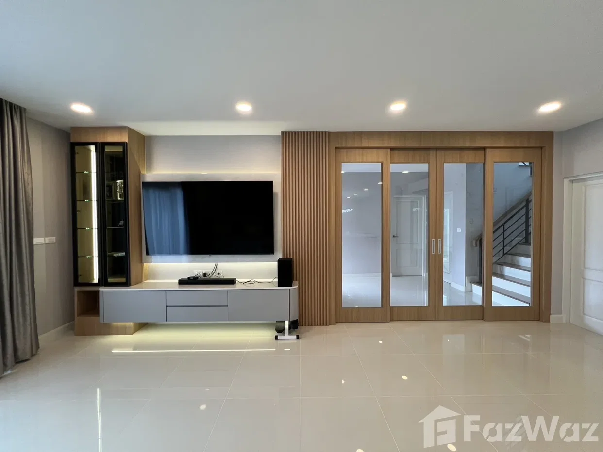 picture 5 Bedroom House for sale at CENTRO Thawiwatthana  6872751 - 16/32