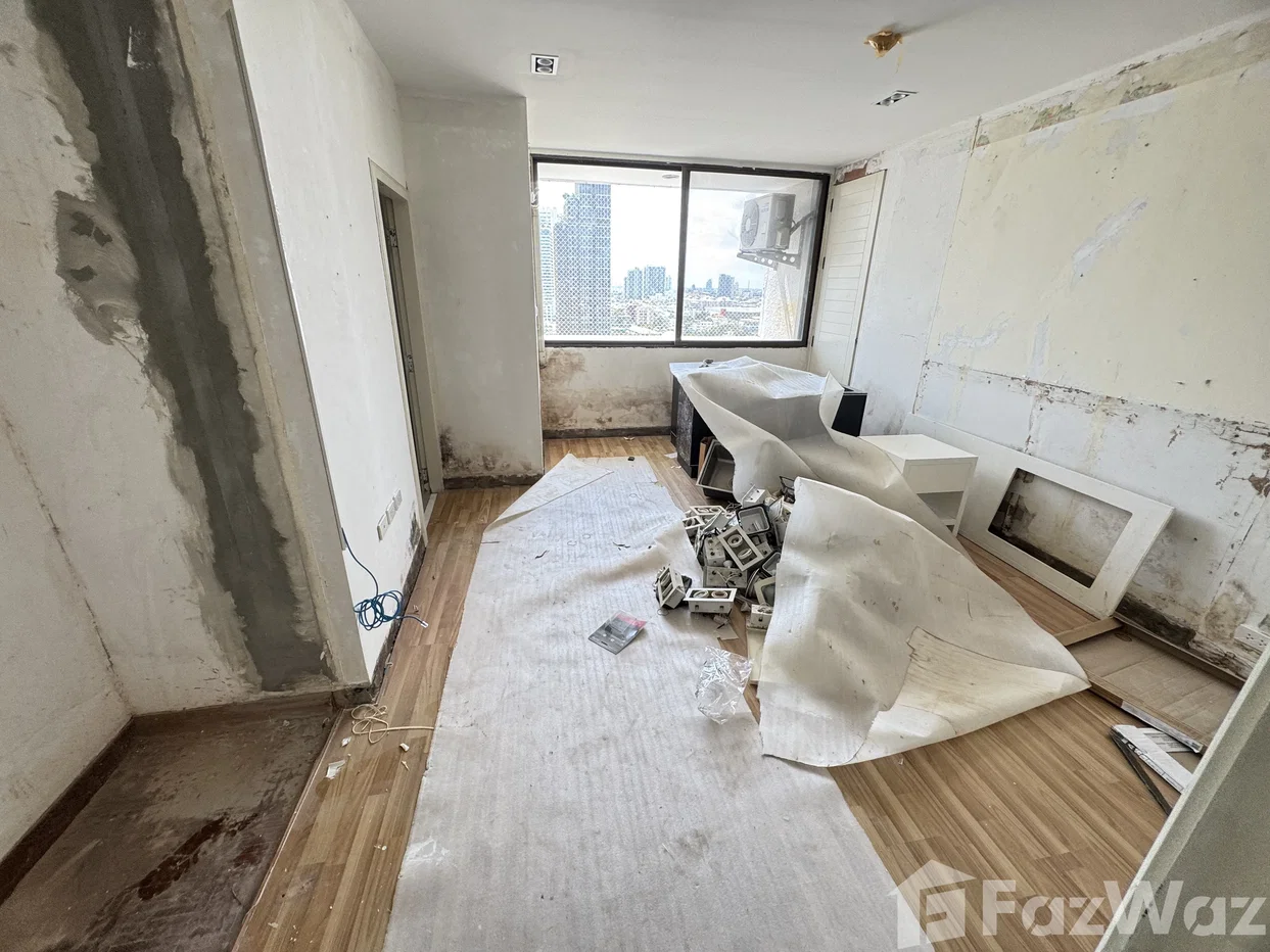picture Newly renovations 3 bedroom for rent in Sathorn 6875615 - 7/10