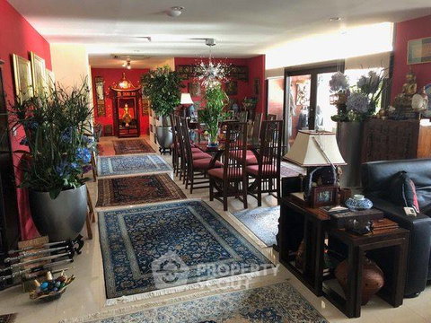 3-BR 272 Sqm At Baan Ananda Condo Sukhumvit 61, BTS Thong Lor (ID 1031505)
