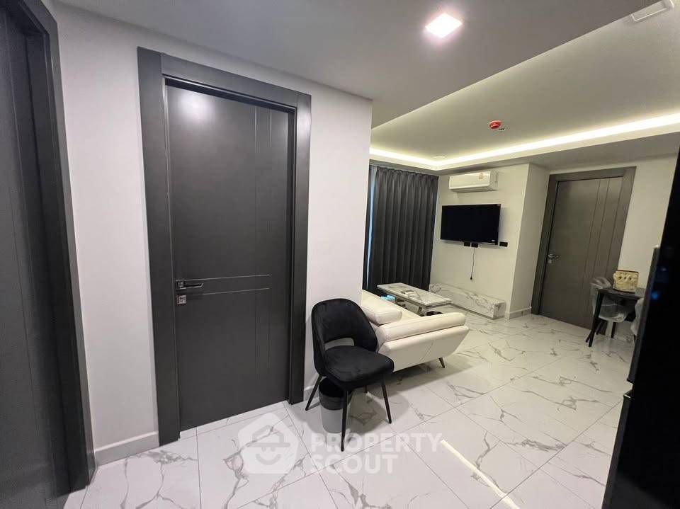 รูป คอนโด 2-ห้องนอน ที่ อคาเดีย มิลเลนเนียม ทาวเวอร์ ใกล้ พัทยาใต้ (ID 3424347) - รูปที่ 11/12