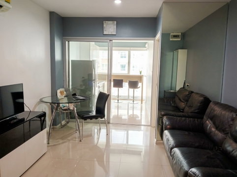 🏡 Urgent sale! Beautiful condo in the heart of Rama 9 for only 3.33 million

🔥 Aspire Rama 9, a good investment, great view, close to all lifestyles