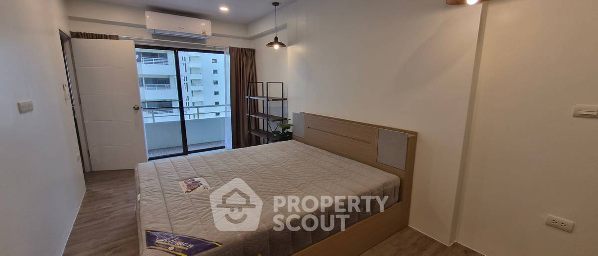 รูป คอนโด 1 ห้องนอน Saranjai Mansion Condominium ห่าง BTS นานา 300 ม. (ID 3393390) - รูปที่ 3/7