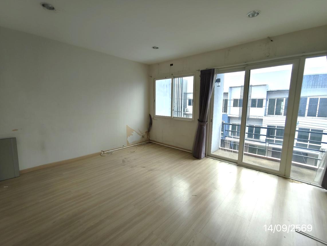 picture TOWN HOUSE 23.1 Sq.w. Khan Na Yao Bangkok for 4.4M - 32/39