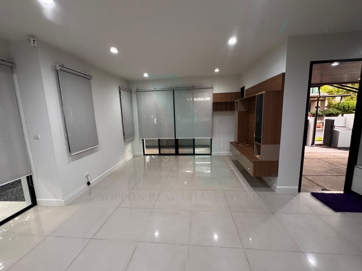 picture 📌 For Sell House LAKE VIEW PARK 2-story 3 bedroom 3 bathroom - 2/8