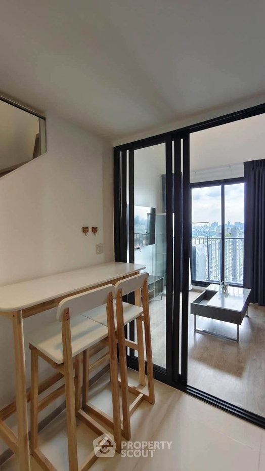 picture 27th-Floor 1-BR The Tree Pattanakarn-Ekkamai Near ARL Ramkhamhaeng (ID 3422640) - 6/12