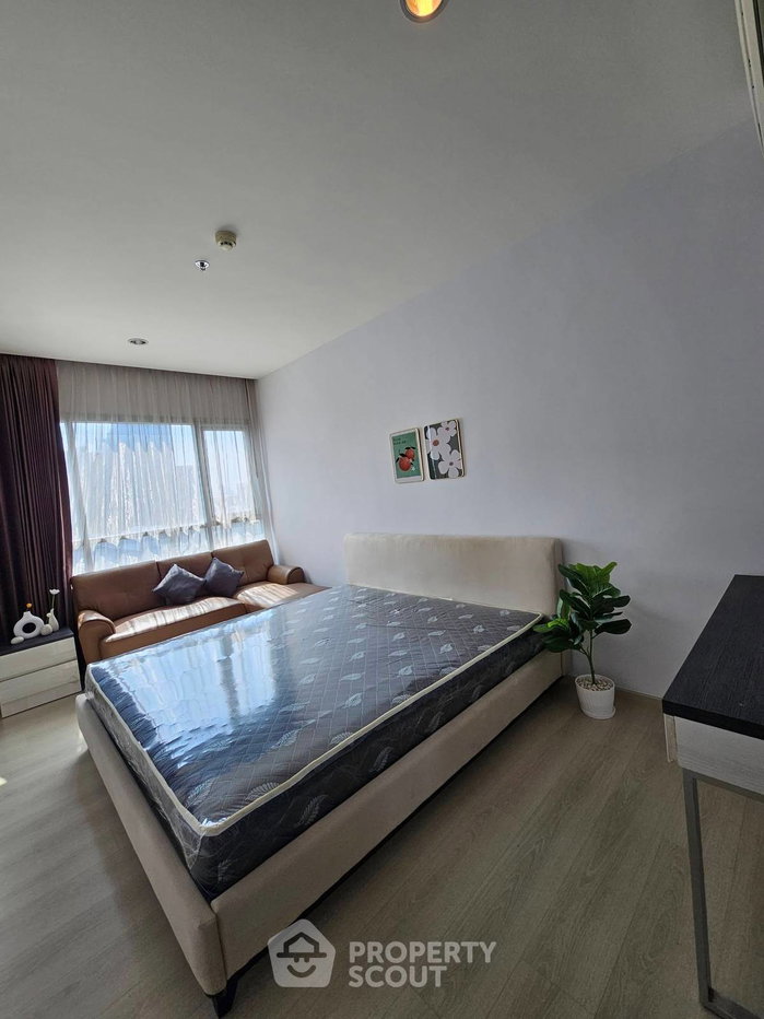 picture 2-BR Condo at Life Ratchadapisek near MRT Huai Khwang (ID 3423965) - 6/12