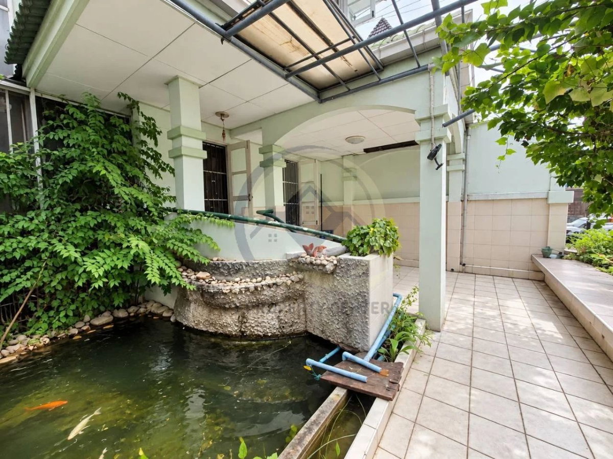 รูป หมู่บ้านเศรณีดอนเมือง-สรงประภา ซอยวัดเวฬุวนาราม 18 ดอนเมือง ทาวน์โฮม 3 ชั้น 2 หลังติดกัน ทำเลศักยภาพ เชื่อมต่อถนนหลักหลายเส้นทาง ราคาพิเศษ - รูปที่ 4/26