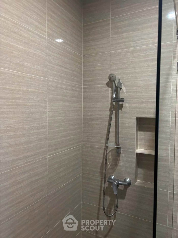 picture Pet-Friendly 20th-Floor 1-BR M Jatujak Near BTS Saphan Khwai (ID 3423868) - 9/10
