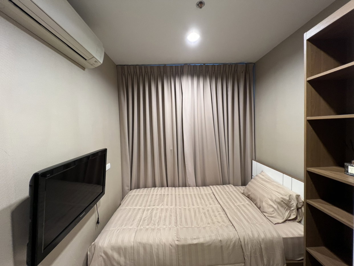 รูป 🏢 พร้อมย้าย! คอนโดหรู RHYTHM สาทร-นราธิวาส
2 ห้องนอนวิวเมือง เริ่มเพียง 35,000 บาท/เดือน 🔑 - รูปที่ 8/9
