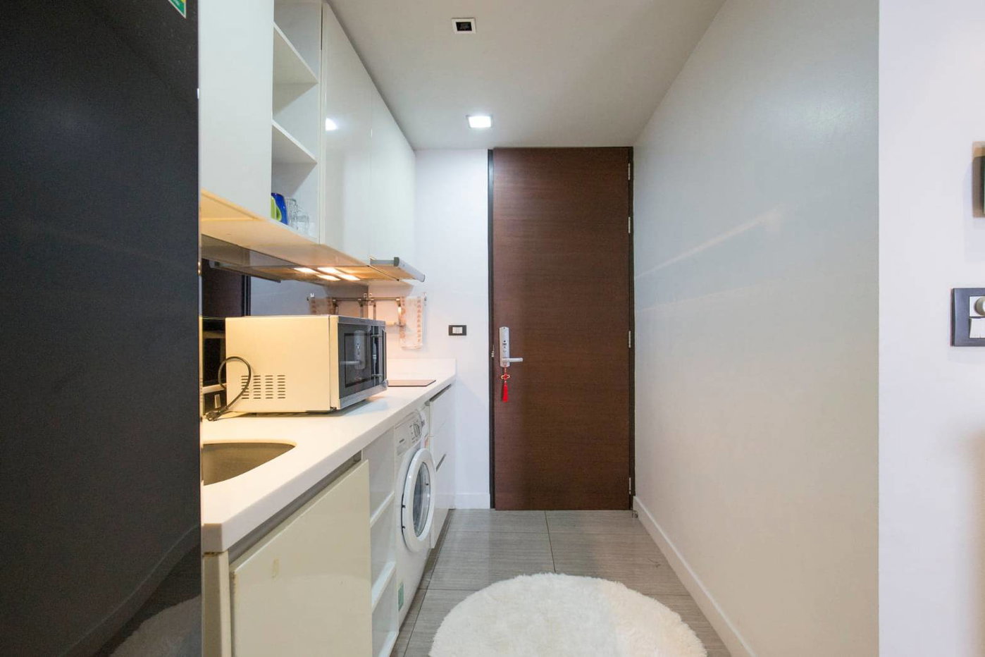 รูป ขาย Quad Silom 2 ห้องนอน 54 ตร.ม. ใจกลางสีลม ใกล้ BTS ช่องนนทรี 🏙️✨ - รูปที่ 4/9
