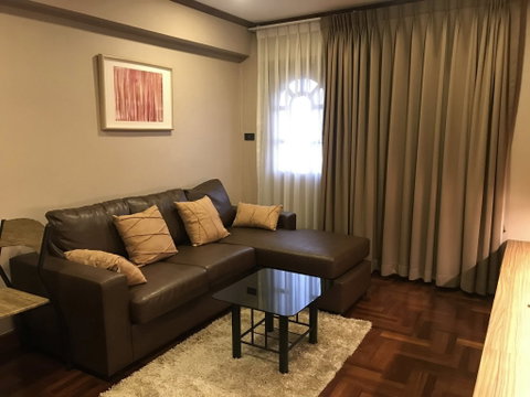 Thonglor Condo 1 bedroom 50 sq.m. near BTS starting at 3.49 million.
With swimming pool, fitness center, and complete security system!