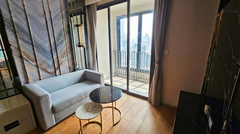 For Sale: Q Chidlom Phetchaburi 2-Bed on near BTS Chidlom 🌃