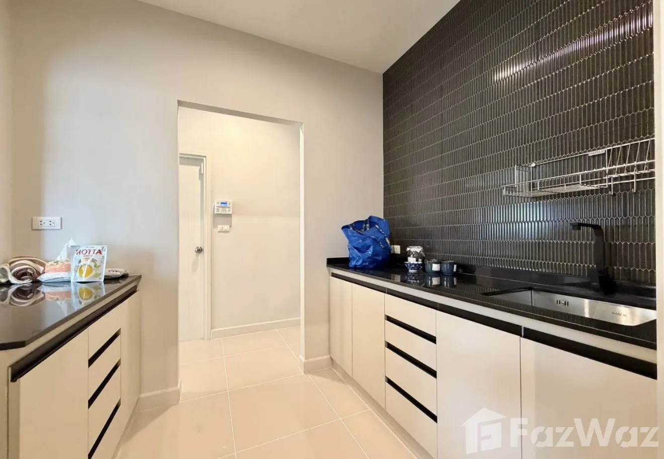 picture Four Bedroom Property At Anasiri With Large Lawn 6865350 - 12/12