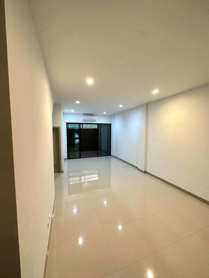 รูป โฮมออฟฟิศให้เช่า : Premium Place เกษตร-นวมินทร์ 2 (มัยลาภ) | ใกล้ MRT สีชมพู 2 กม. - รูปที่ 3/18