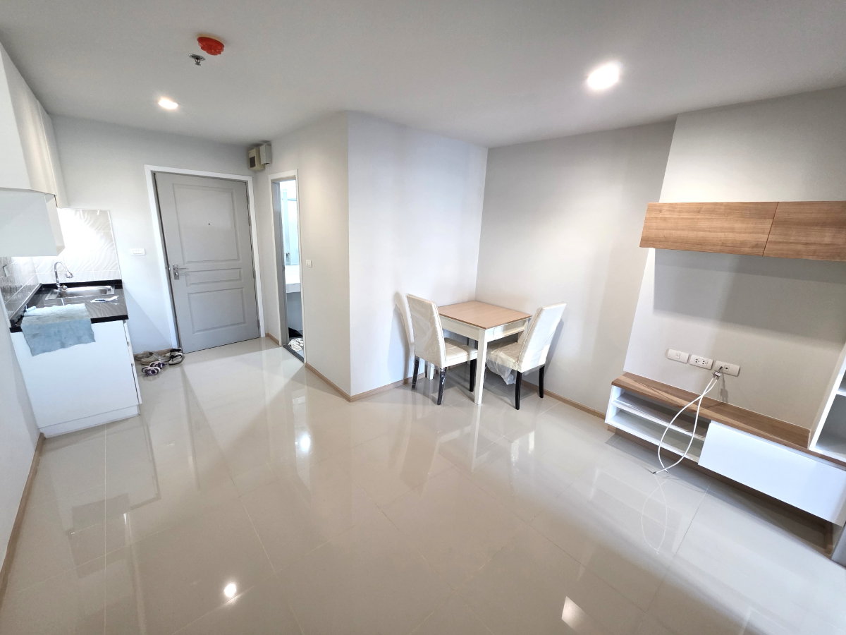 picture Sale!!! Richpark Condominium @Taopoon Interchange Station  - 3/9