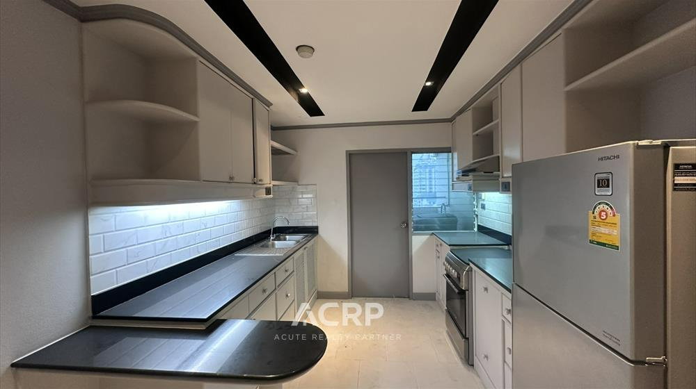 picture DS Tower 1 Sukhumvit | 3 Bedroom Condo for Sale | 170.5 sq.m. | THB 22 Million - 9/10
