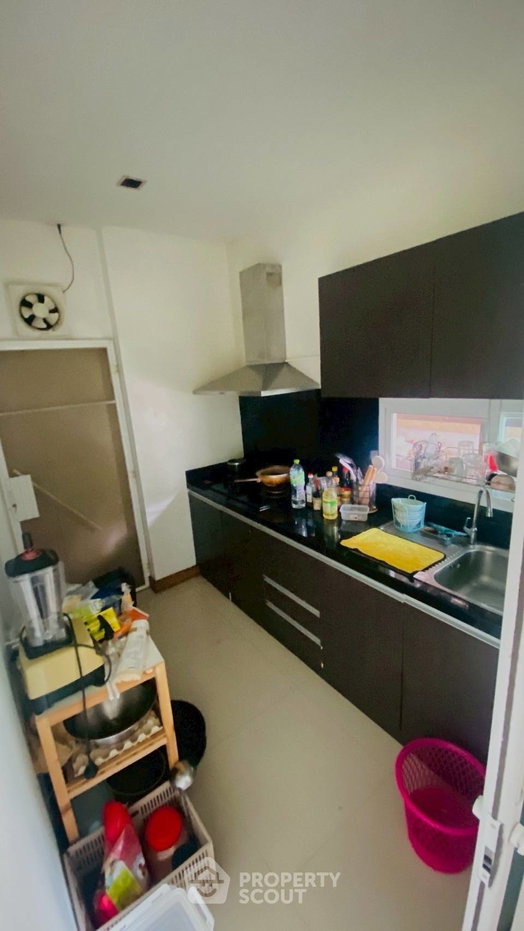 picture 3-BR House in Chai Sathan (ID 3421538) - 5/10