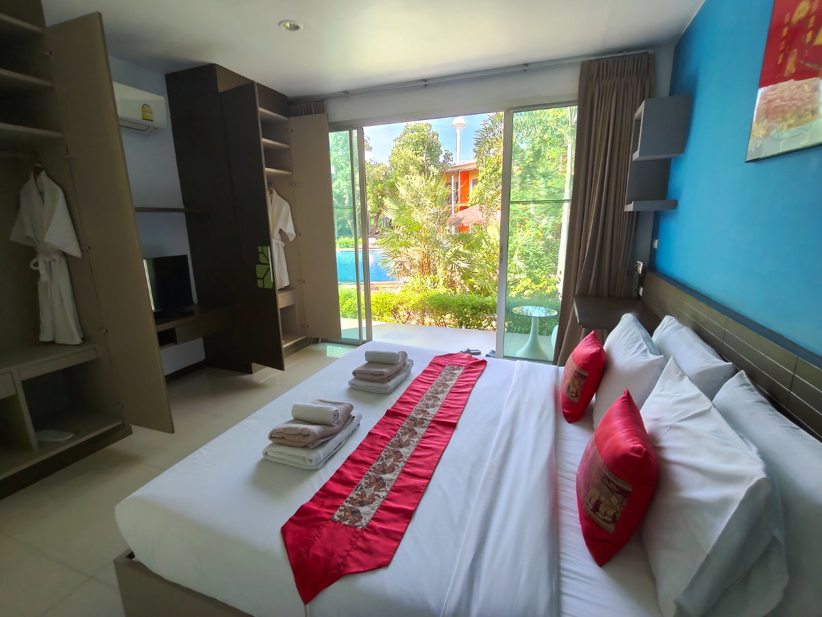 รูป ขายด่วน! รีสอร์ทพรีเมียม 4 ไร่เศษ ใกล้ ม.เอแบค บางนา (Bangkok Grand Resort) โอกาสทองของนักลงทุน พร้อมดำเนินธุรกิจทันที - รูปที่ 10/28
