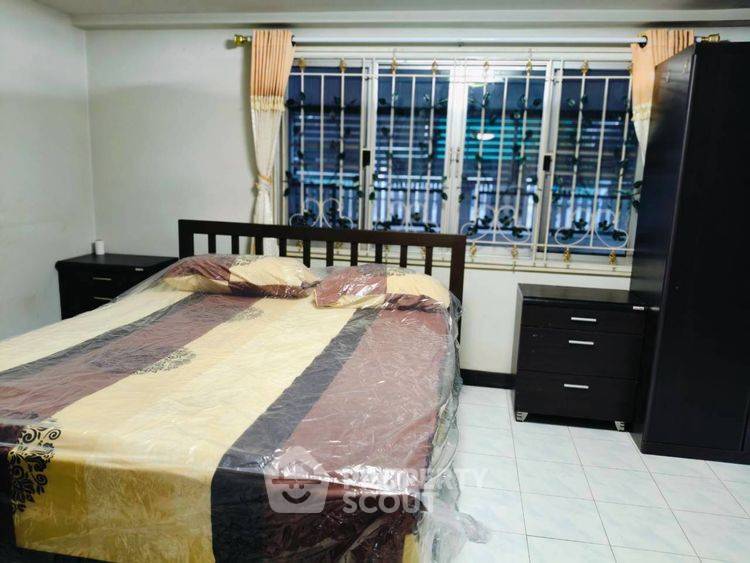 picture Pet-Friendly 3-BR House In Nong Chom, San Sai, Chiang Mai (ID 3425591) - 12/12