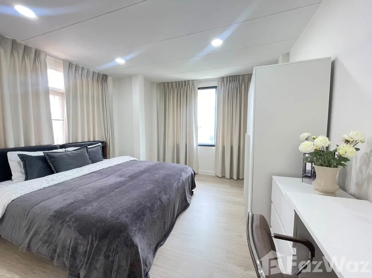 รูป บ้านเดี่ยวให้เช่า 5 ห้องนอน ใน สามเสนนอก, กรุงเทพมหานคร 6874005 - รูปที่ 7/8