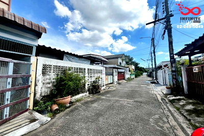 ที่ดิน ม.ราชภัฏจันทรเกษม : ขายที่ดิน 50 ตร.ว. โชคชัย 4 ซอย 62 ลาดพร้าว ใกล้รถไฟฟ้าสายสีเหลือง สถานีโชคชัย 4
