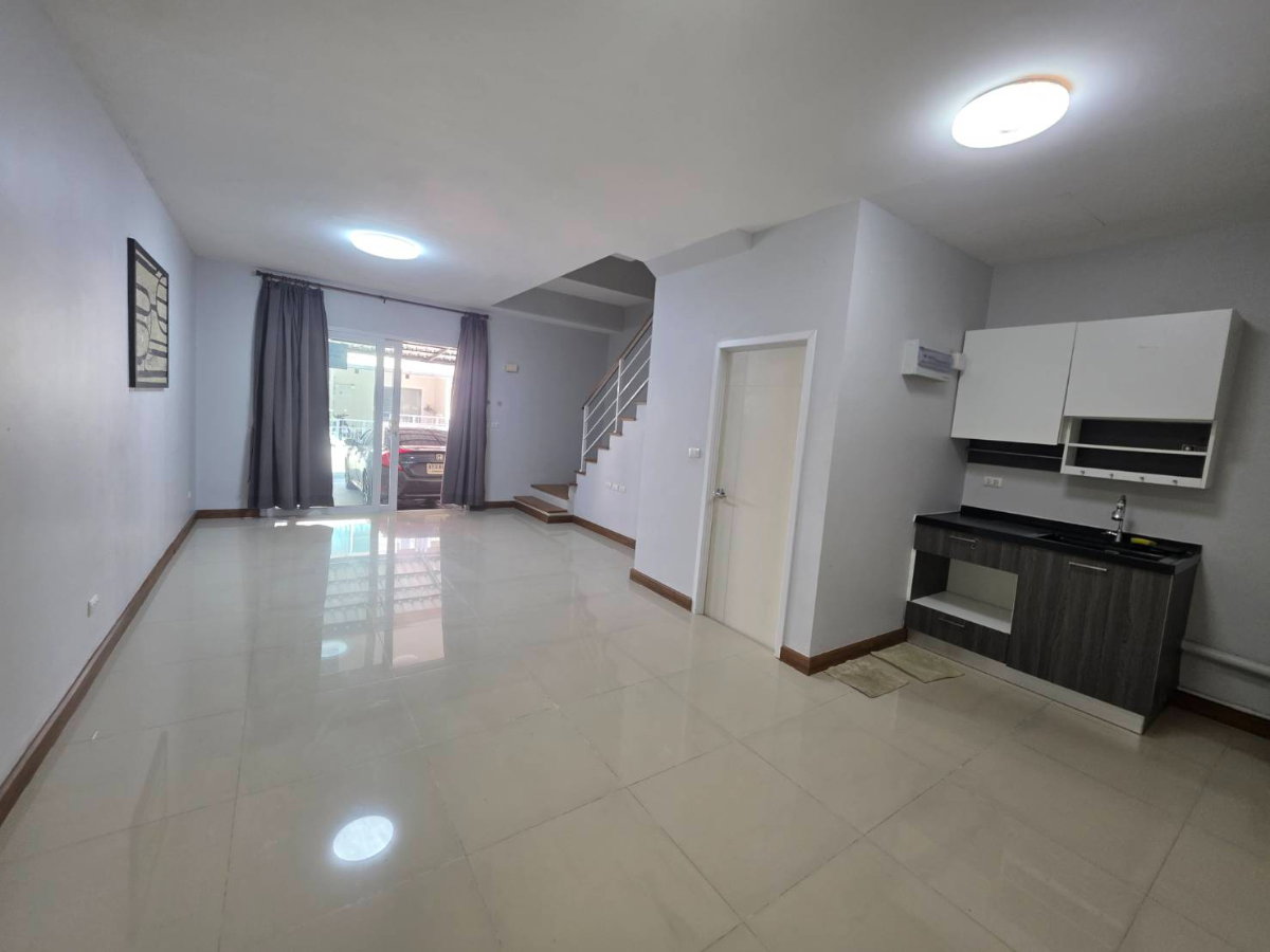 รูป  ให้เช่า เดอะ ทรัสต์ ทาวน์โฮม เกษตรนวมินทร์-นวลจันทร์ Tel.099-998-3897 - รูปที่ 5/26