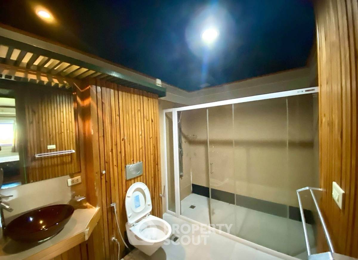 picture 2-BR Condo at Baan On-nut Sukhumvit 77 Condominium in Suan Luang (ID 3423867) - 13/13