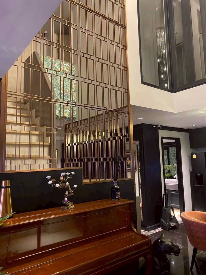 รูป ขายคอนโด Na Vara Residence 3 นอน 182 ตร.ม. ใกล้ BTS ชิดลม 42,000,000 บาท 🏛️ - รูปที่ 2/9