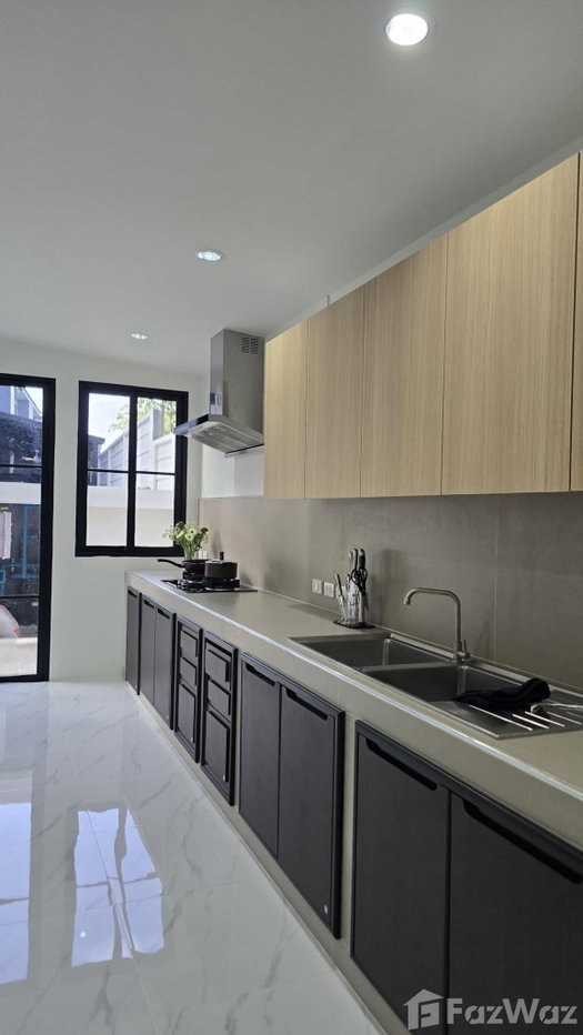 picture 4 Bedroom House for rent at Crown Estate Dulwich Road 5362515 - 5/16