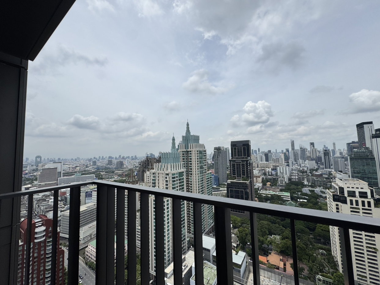 picture For Rent: 28 Chidlom, 1-Bed 44 sqm,, right by BTS Chidlom ✨ - 9/9
