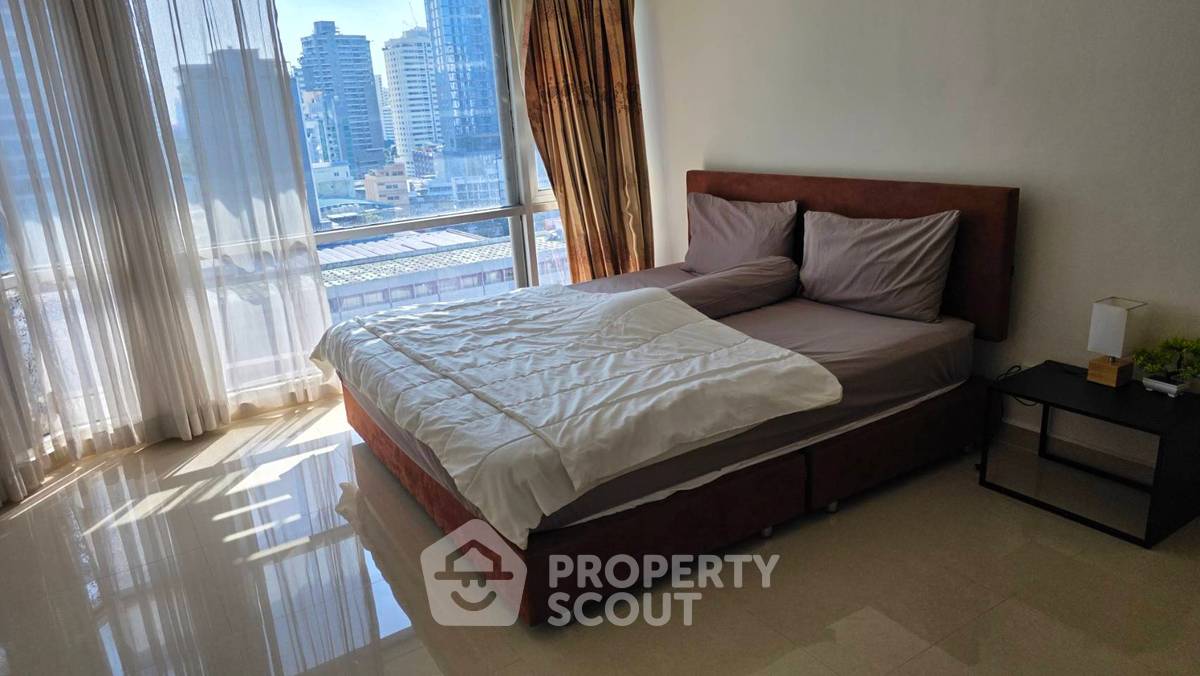 รูป ห้อง 1 ห้องนอน ชั้น 15 ที่ Sukhumvit Suite ใกล้ BTS นานา (ID 566599) - รูปที่ 3/8