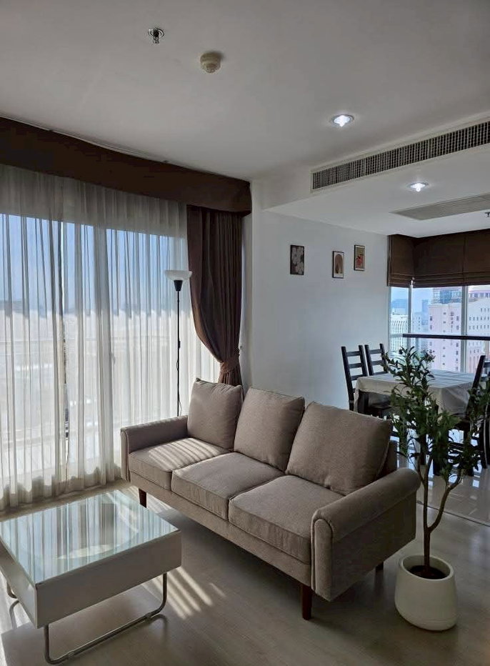 picture 🔑 Luxury 2-Bed Condo, Ratchadapiseks Best Location - 4/8