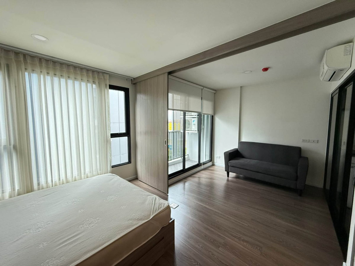 AS2392 The Origin Ramintra 83 Station Condo For Rent