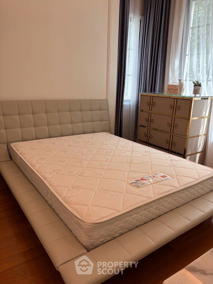 picture 5-BR House at Baan Sansiri Pattanakarn in Suan Luang (ID 3391891) - 17/47