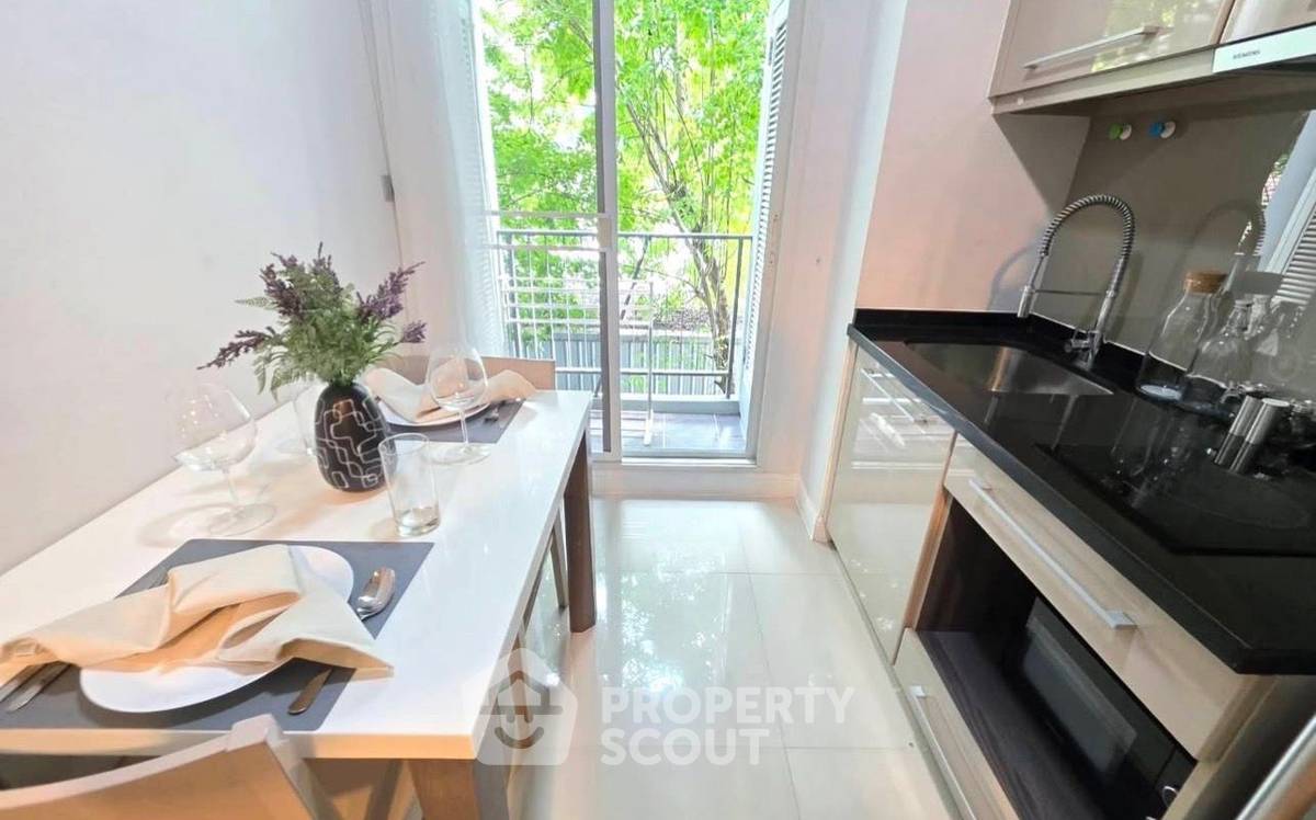 picture 1-BR Condo At The Crest Sukhumvit 49 Near BTS Thong Lor (ID 3425671) - 4/13