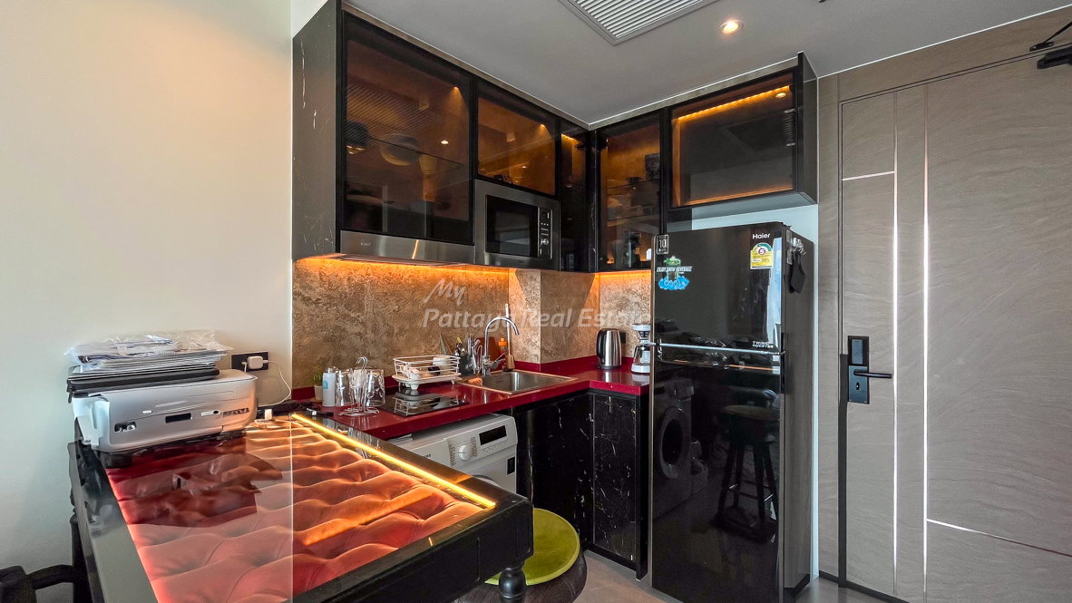 รูป 🛏️ 1 ห้องนอน - 🛁 1 ห้องน้ำ - 🏙️ Sea View - 🌏 ชื่อชาวต่างชาติ - 🏢 The Riviera Ocean Drive Jomtien - รหัส: ROD41 - รูปที่ 2/23