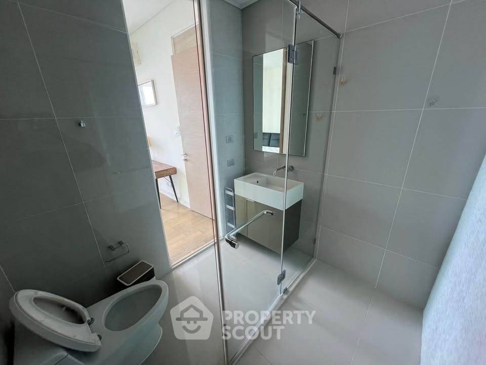 รูป คอนโด 1-ห้องนอน ที่ รีเฟล็คชั่น จอมเทียน บีช พัทยา ใกล้ เมืองพัทยา (ID 3430212) - รูปที่ 10/11