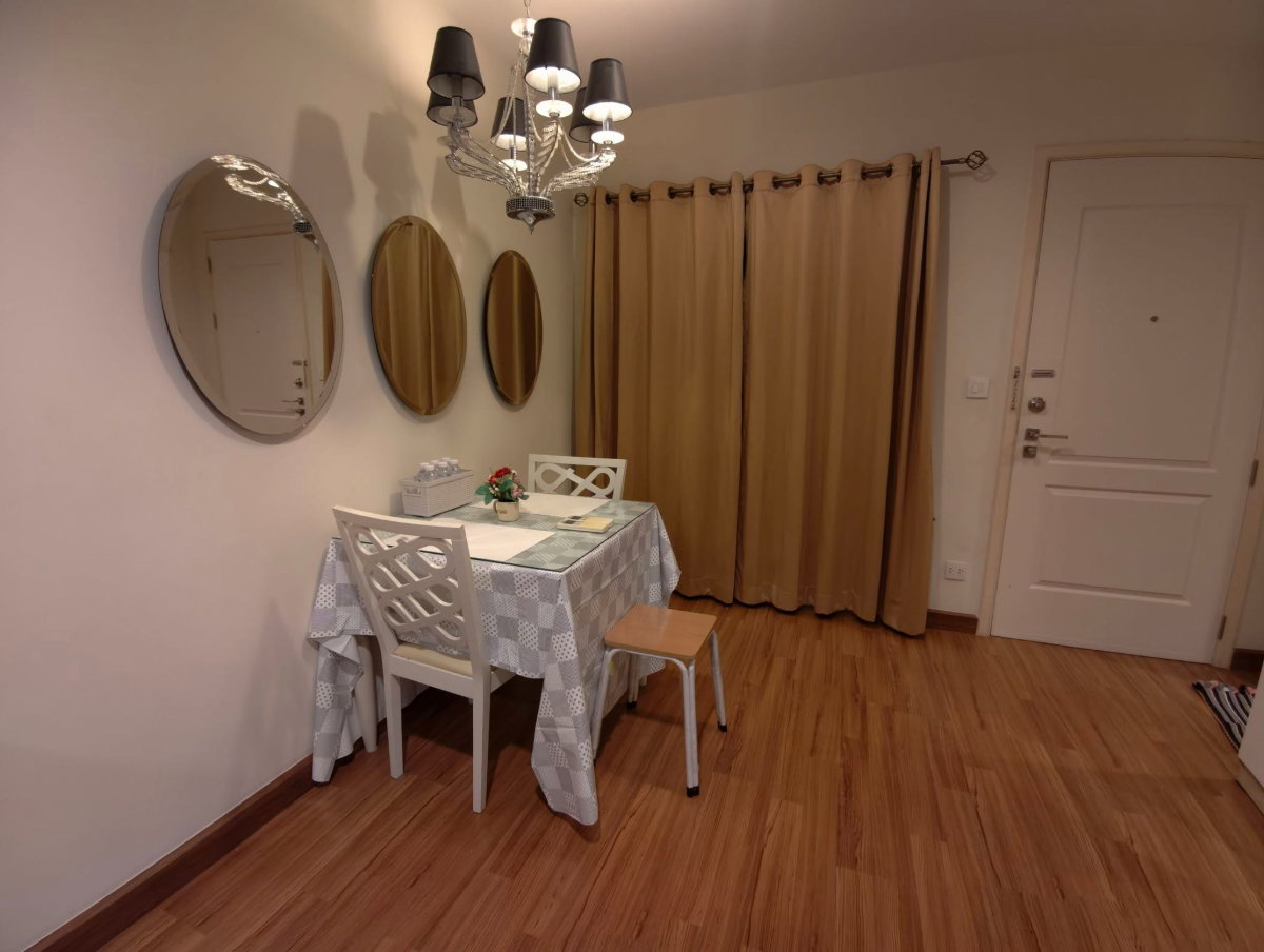 picture Condo for Rent at The Crest Phaholyothin 11 (C6910048) ID Line : @condo44 - 7/11