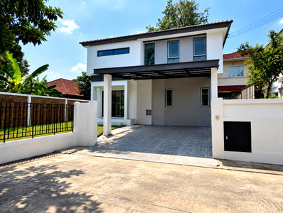 บ้านเดี่ยว ถนนเทพรักษ์ : 🏡 ขายบ้านเดี่ยว นันทวัน วัชรพล-รามอินทรา หลังริม ใกล้ทางด่วนสุขาภิบาล 5 เดินทางเข้าเมืองสะดวก!