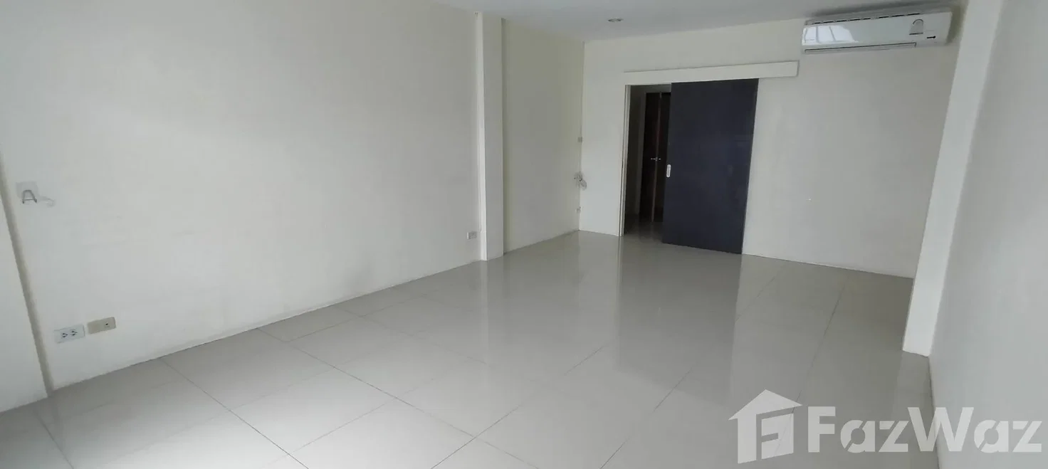 รูป ขาย ทาวน์เฮ้าส์ 4 ห้องนอน ใน บางนา, กรุงเทพมหานคร 1164568 - รูปที่ 13/14