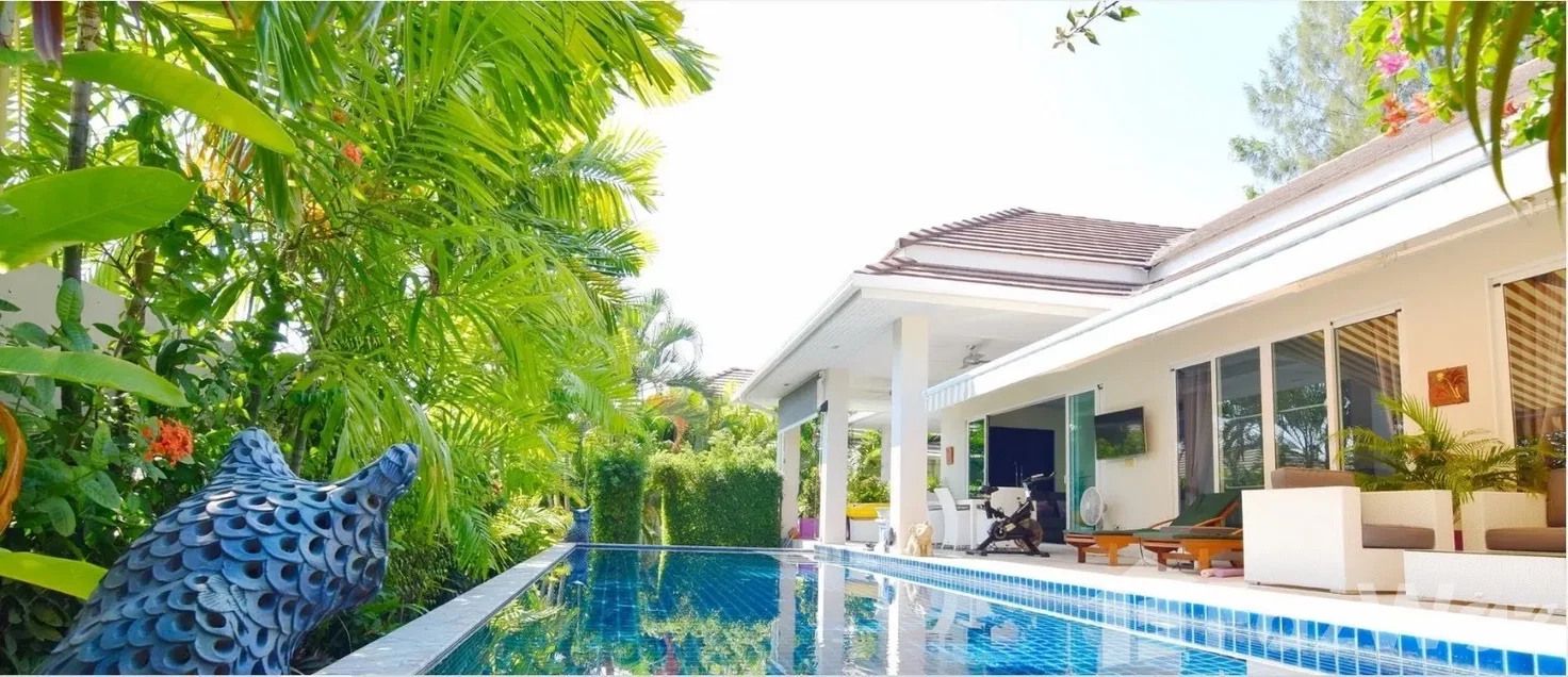 picture 3 Bedroom Villa for sale at Red Mountain Boutique  1369888 - 1/11