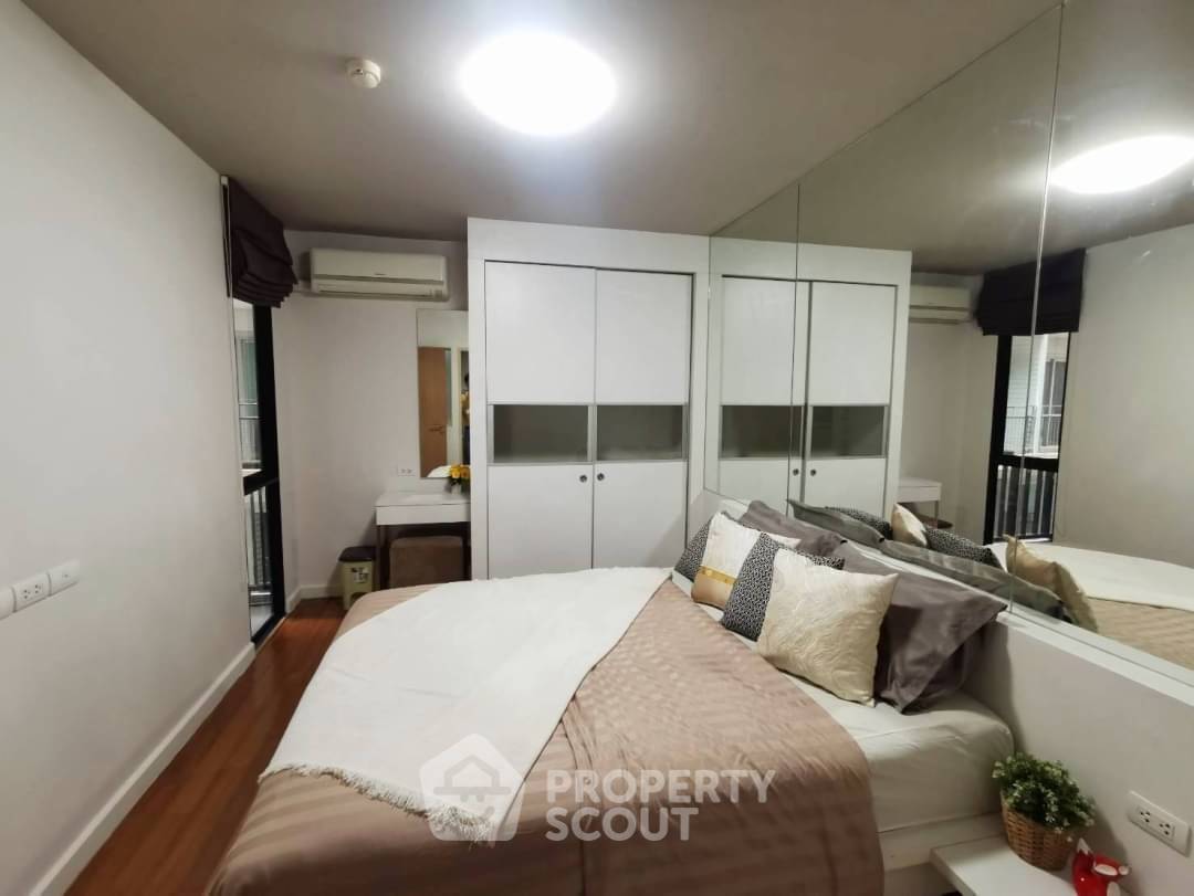 picture Great Value 1-BR At Le Cote Sukhumvit 14 Near BTS Asoke (ID 1988242) - 4/12