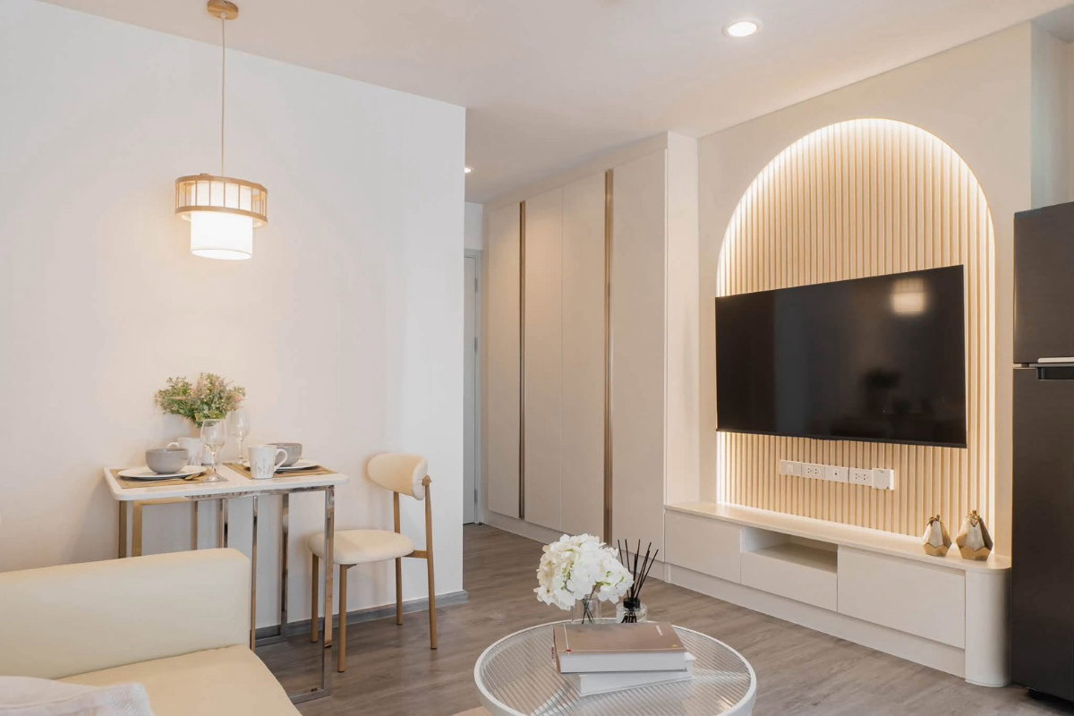 รูป ให้เช่า Regent Home Bangna (รีเจ้นท์ โฮม บางนา) ตึก D ชั้น 12 วิวสระว่ายน้ำสวยมาก! มี 7-11 ในโครงการสะดวกสุดๆ กระเป๋าใบเดียวเข้าอยู่ได้เลย! - รูปที่ 4/8